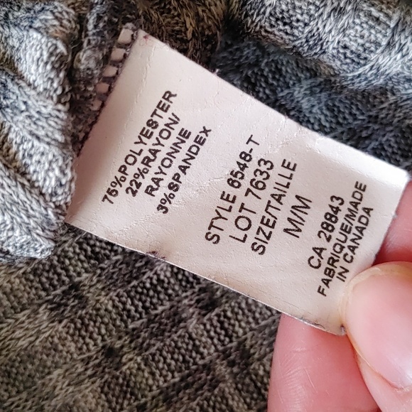 🍁2 for 20! Eclipse Striped button shirt - Picture 3 of 3